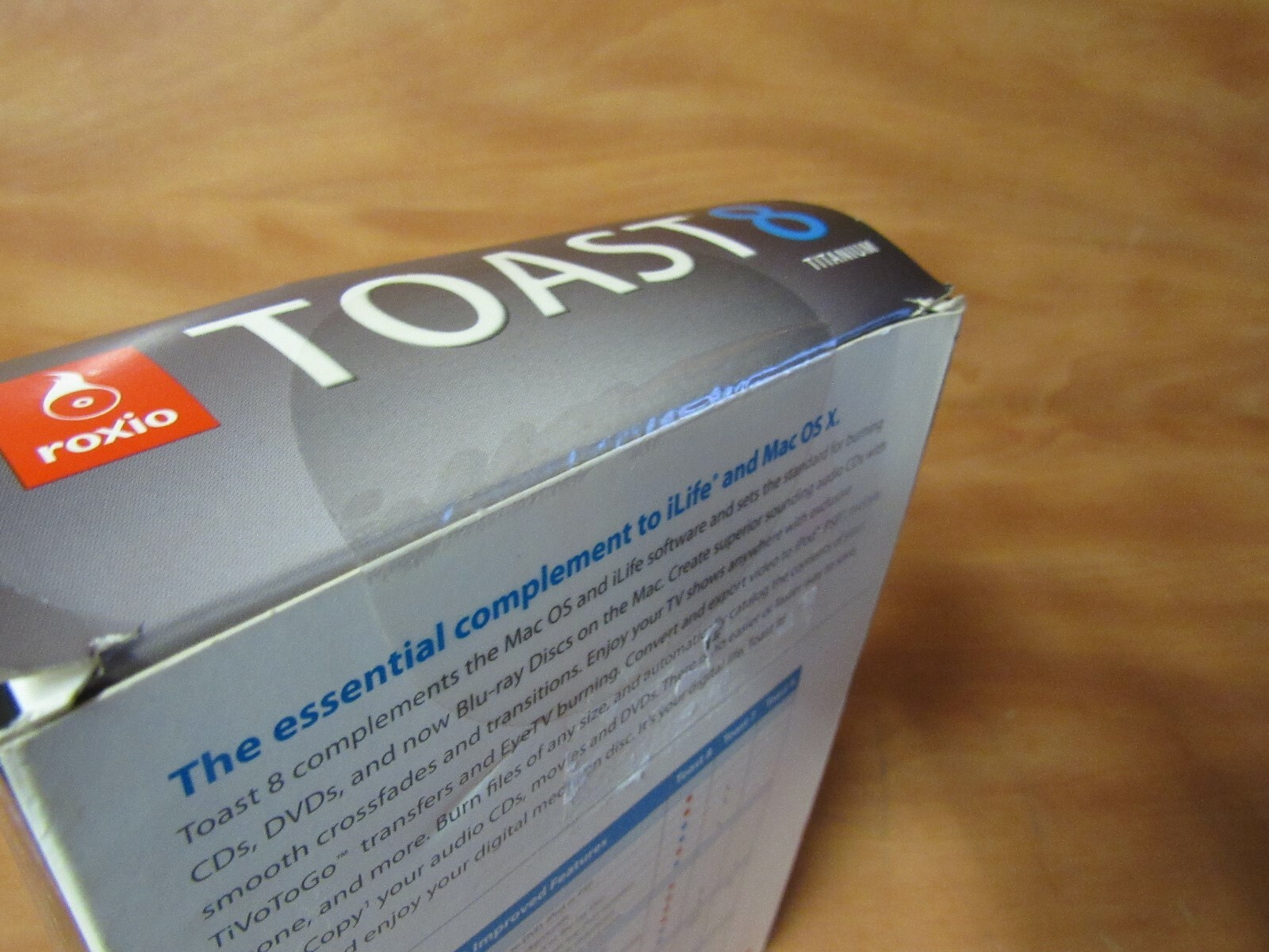 Roxio Toast 8 Titanium for MAC. New Sealed In Distressed Box. FAST FREE SHIPPING