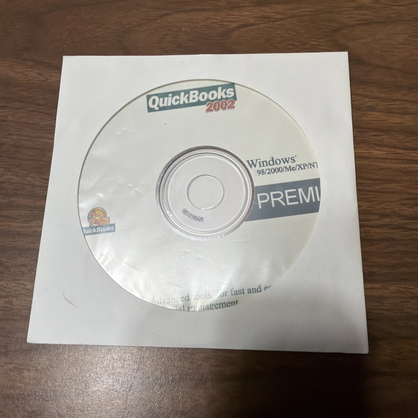 2 Intuit QuickBooks Premier 2002 Software Discs 1 with Key Code Financial