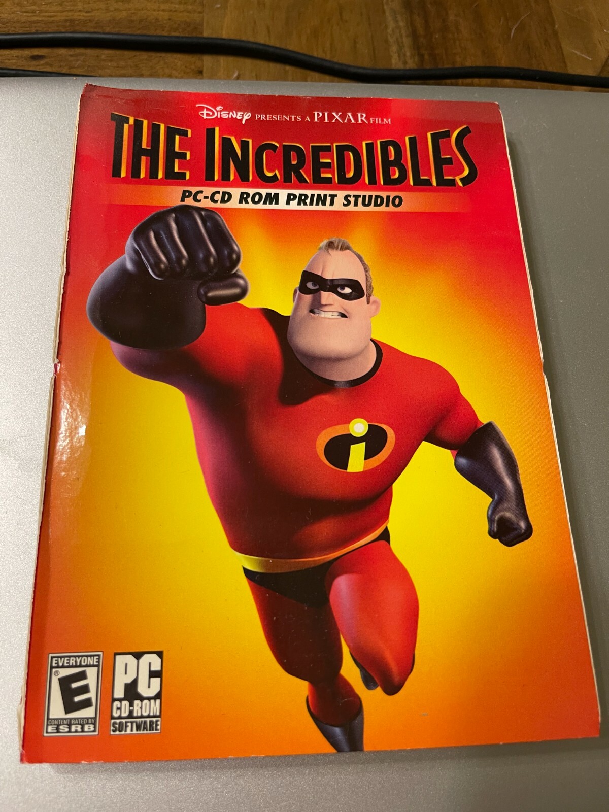 THE INCREDIBLES ~ PC-CD ROM Print Studio ~ Disney/Pixar ~ 12 Print Projects