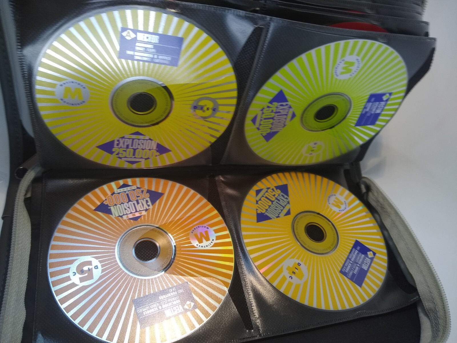 Lot Of Clip Art Explosion 525,000 Image, incredible 65,000 Pak, 250,000…