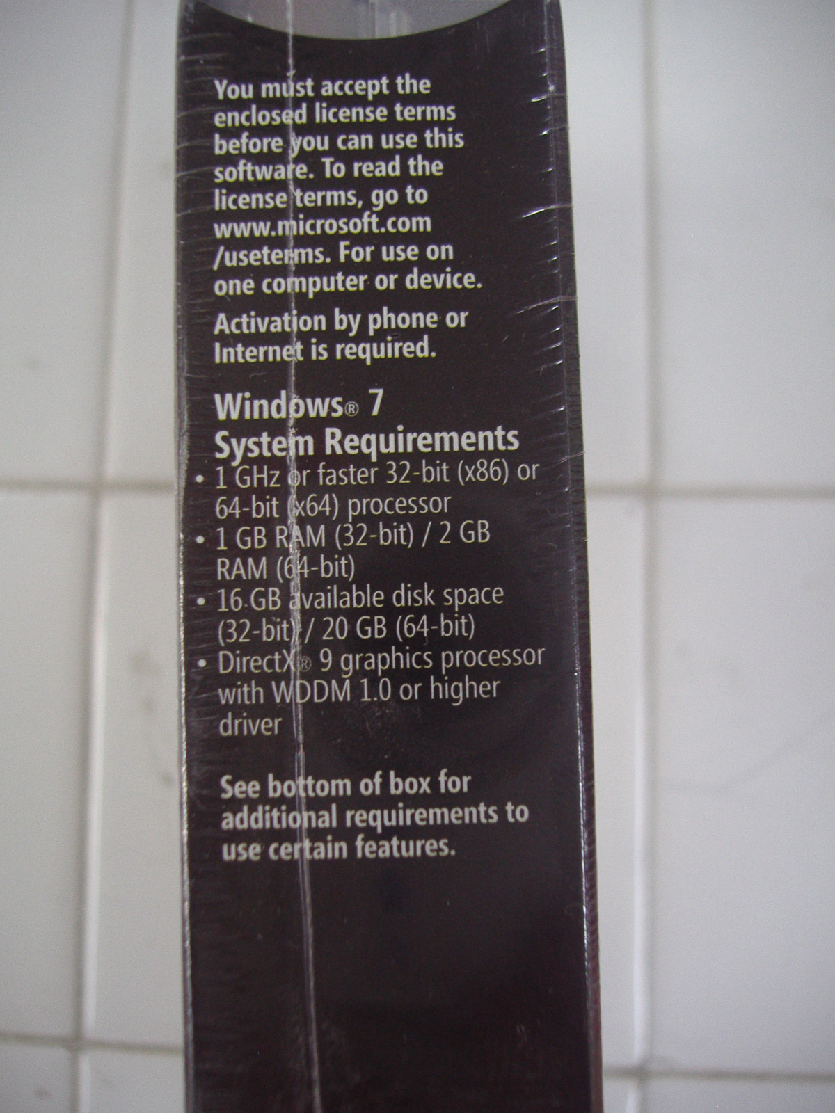 Microsoft Windows 7 Ultimate Full 32 & 64 Bit DVDs MS WIN =SEALED RETAIL BOX=