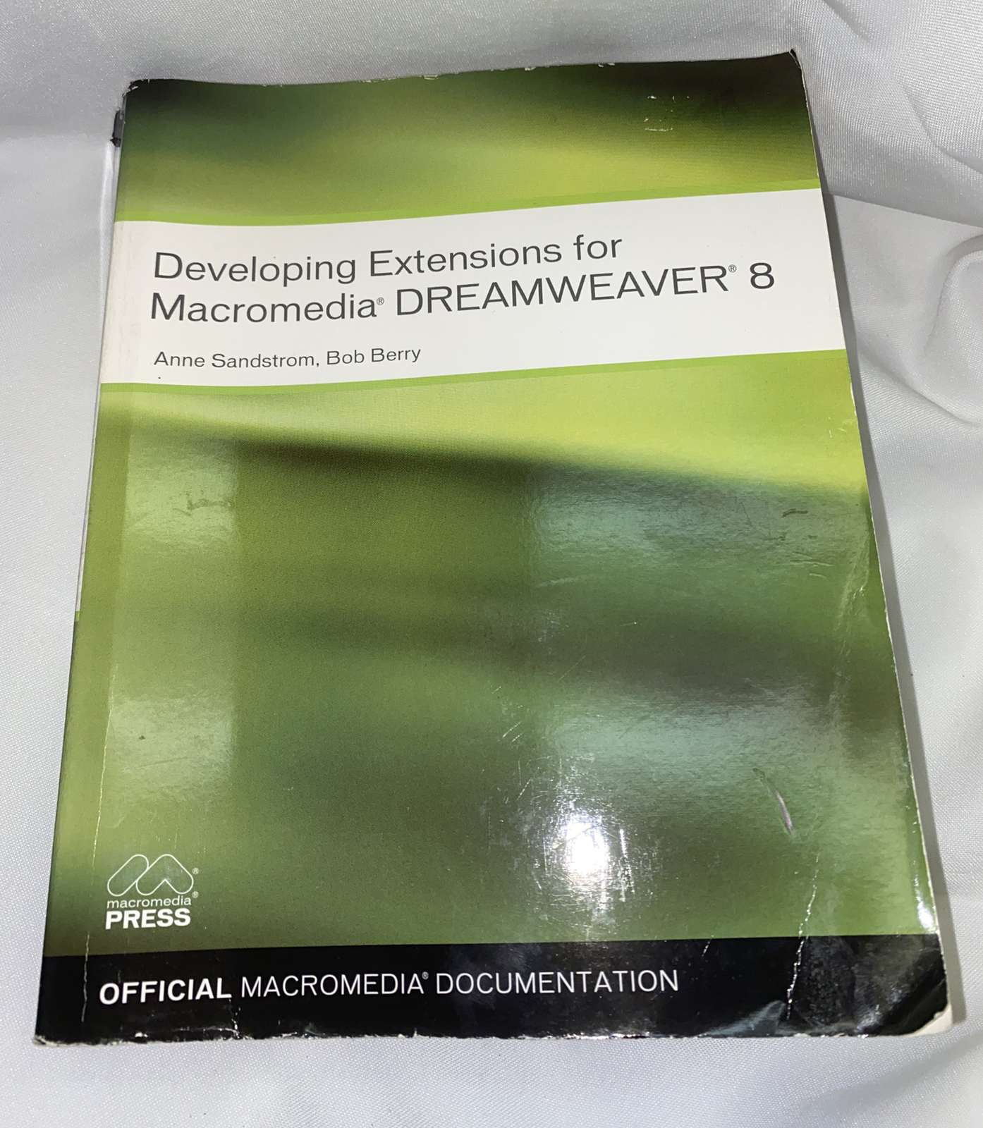Macromedia Dreamweaver 8 for Windows No Cd – NO SERIAL NUMBER/CD KEY