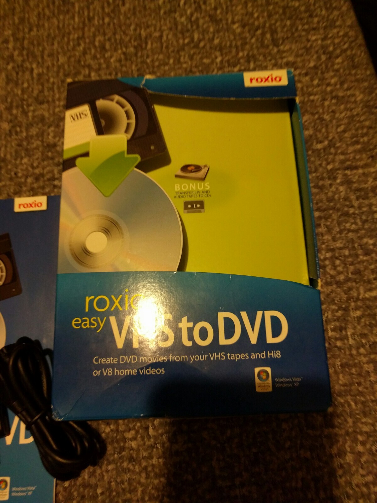 Roxio Easy VHS to DVD for Windows Create DVD Movies from VHS, Hi8 & V8