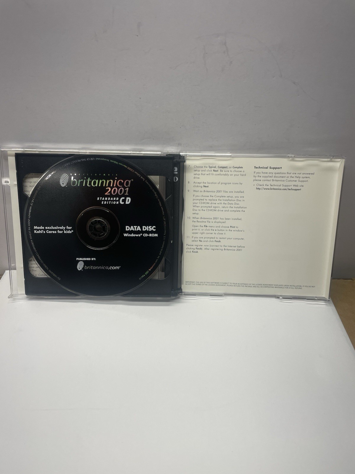 Brittanica 2001 PC Software