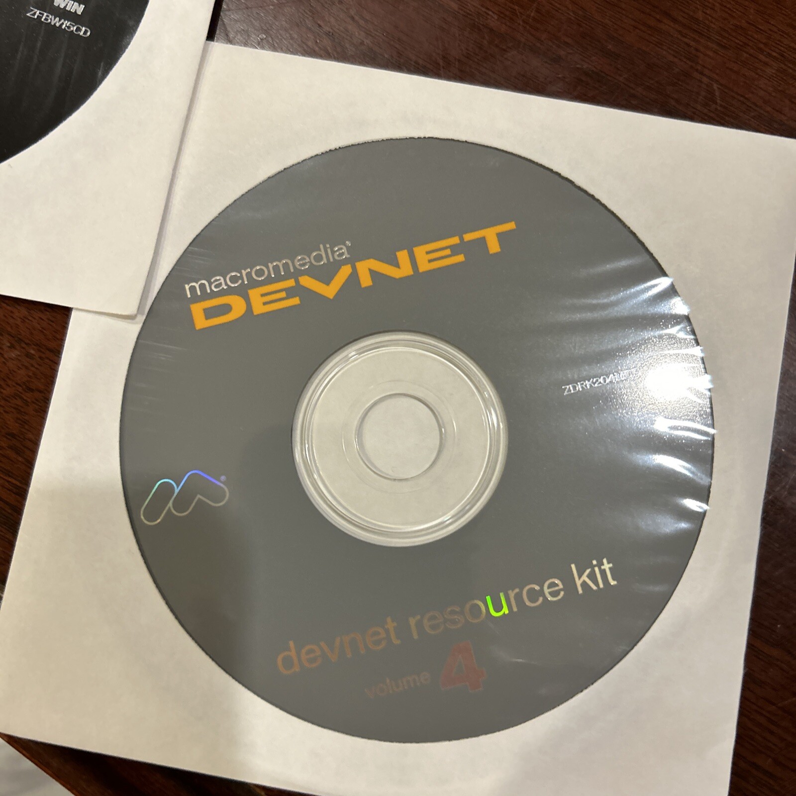 BRAND NEW UNUSED MACROMEDIA FLEXBUILDER fx v1.5 CD+ DEVNET RESOURCE KIT 10 CDS.