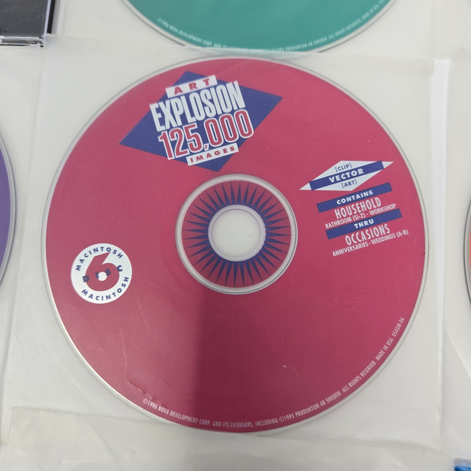 Vintage Macintosh Art Explosion 750,000 Design Software 13 CD-ROM Set 1996 Unuse