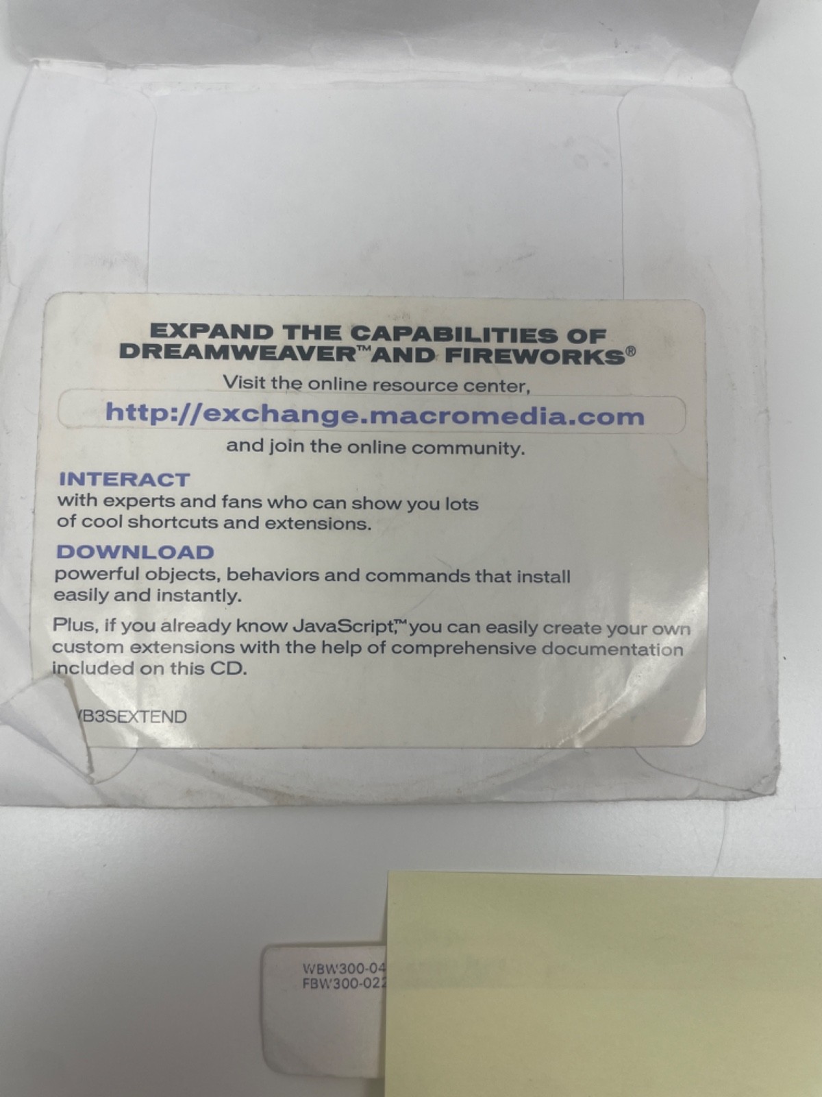 Macromedia Dreamweaver 3 & Fireworks 3 Studio – CD ONLY with Serial Number