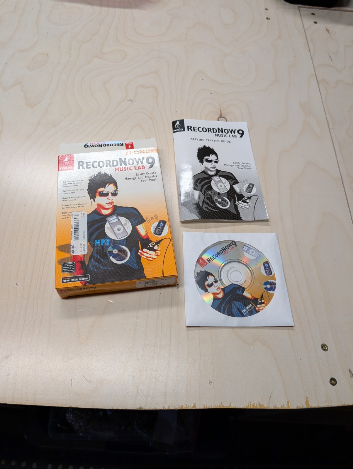 Roxio RecordNow Music Lab 9 – Win Vista/XP SP2/XP Pro x64/Win 2000 SP4 or Later