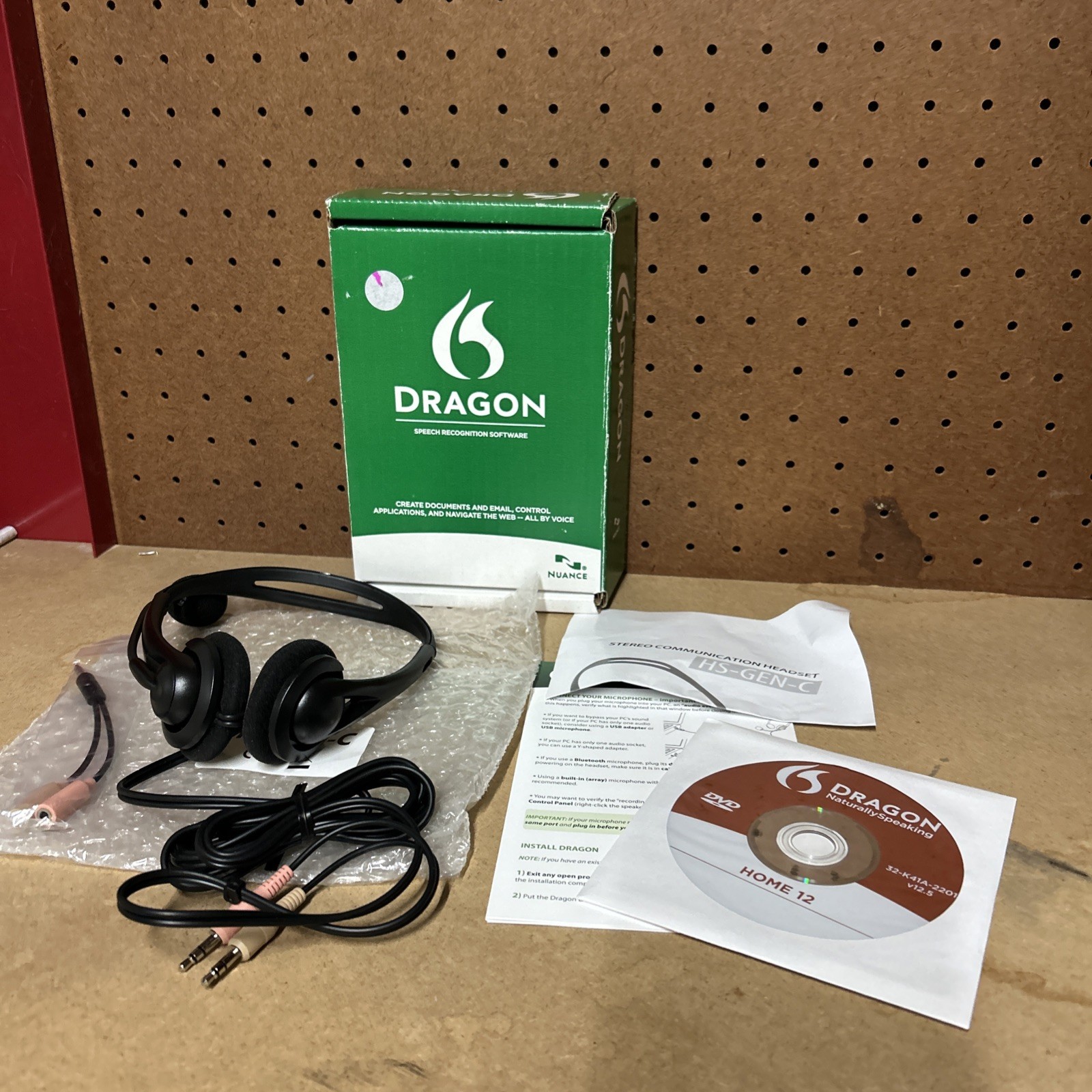Dragon 12 Speech Recognition Nuance With HeadSet – New in Opened Box