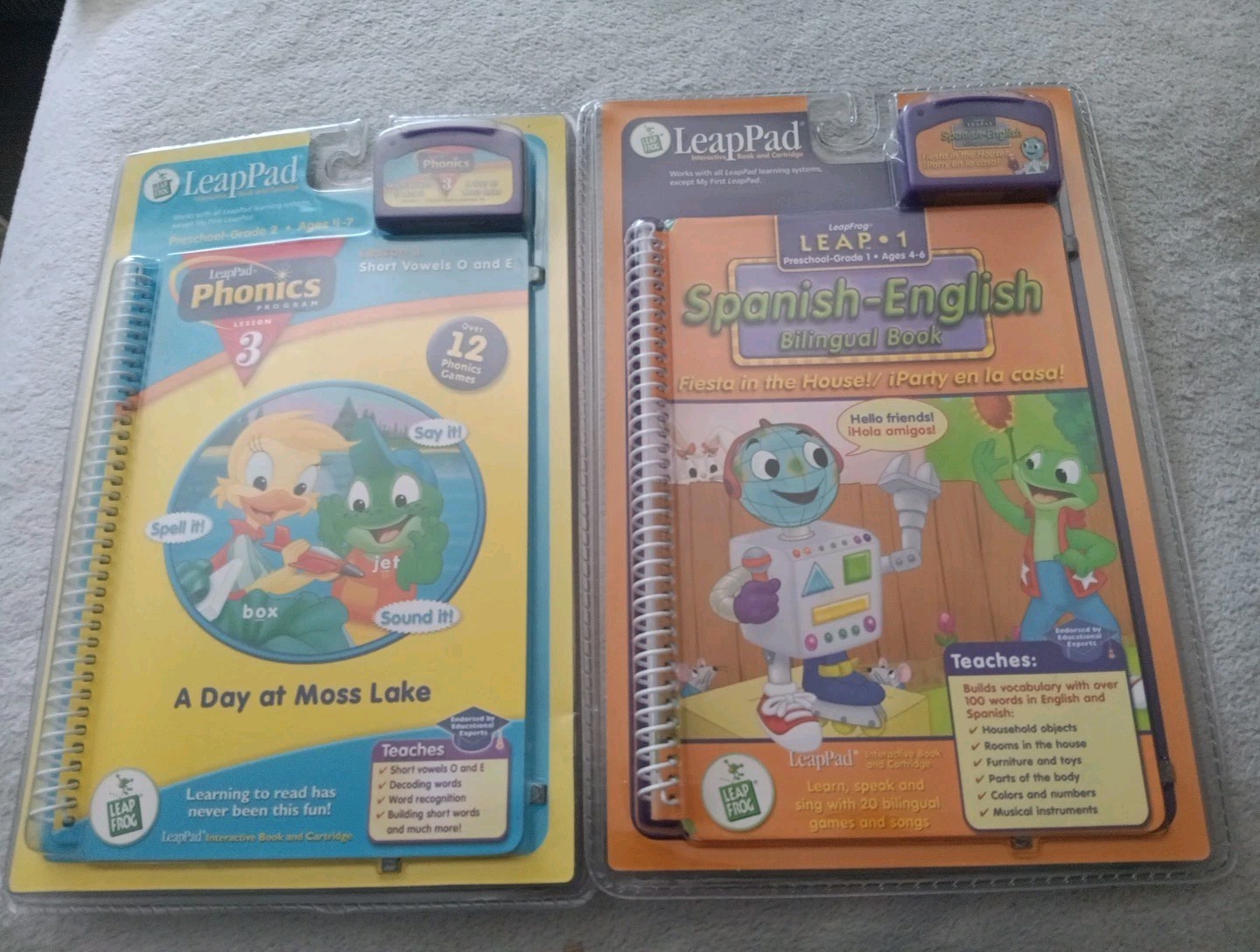 Lpt Of 2 Leap Frog LeapPad Bilingual Book & A Day At Moss Lake