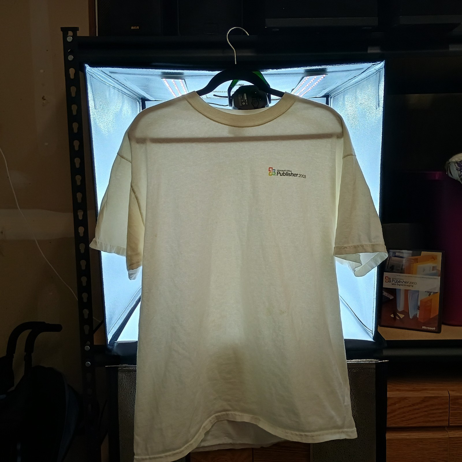 Microsoft Office Publisher 2003 Disk + T-SHIRT + Product Key