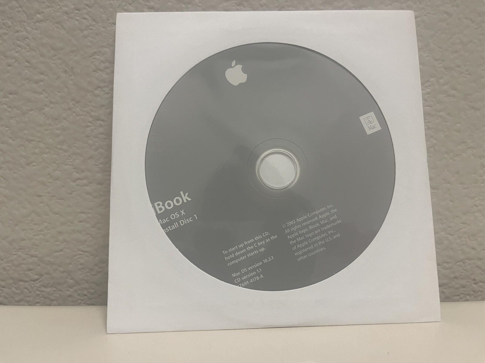 Vintage 2002 Apple eMac MAC OS X Install Disc 1 & 2 ONLY CD-ROM Macintosh 10.2.2