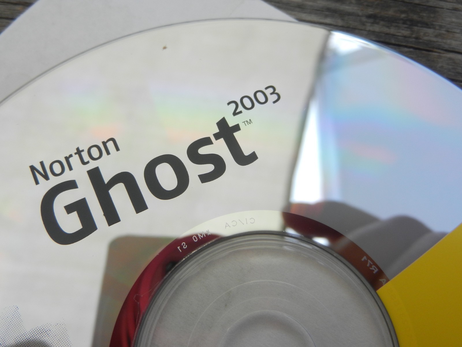 Symantec Norton Ghost 2003 for Windows PC Software Utility Imaging CD-ROM Disc