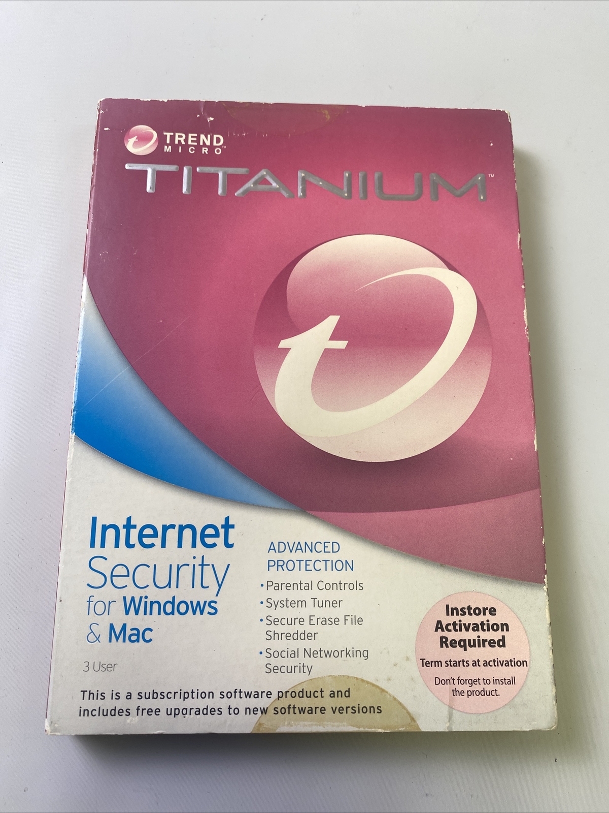 Trend Micro Titanium Internet Security for PC, Mac – TRE021800F700