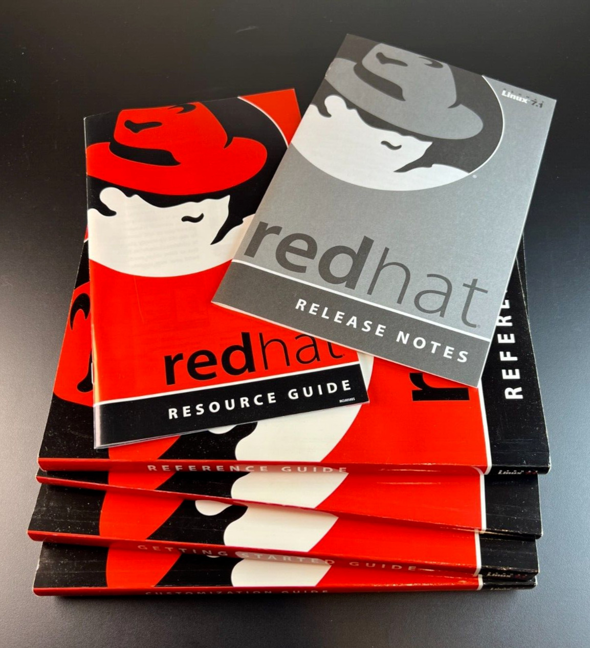 Red Hat Linux 7.1 – 6 book set – Excellent condition