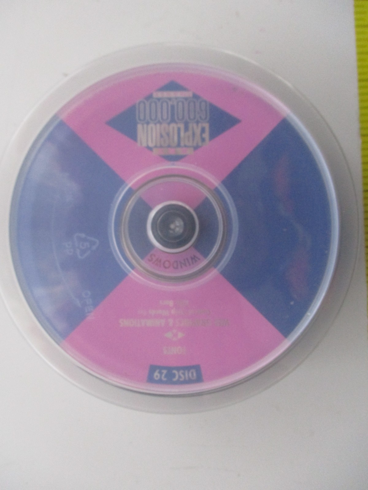 ART EXPLOSION 600,000 Images Nova Clip Art 25 Discs (Set not complete)