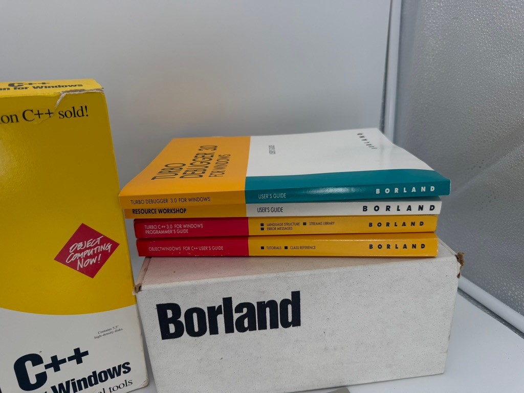 Borland Turbo C++ Windows 3.1 Software 3.5” Disks Set Visual Edition