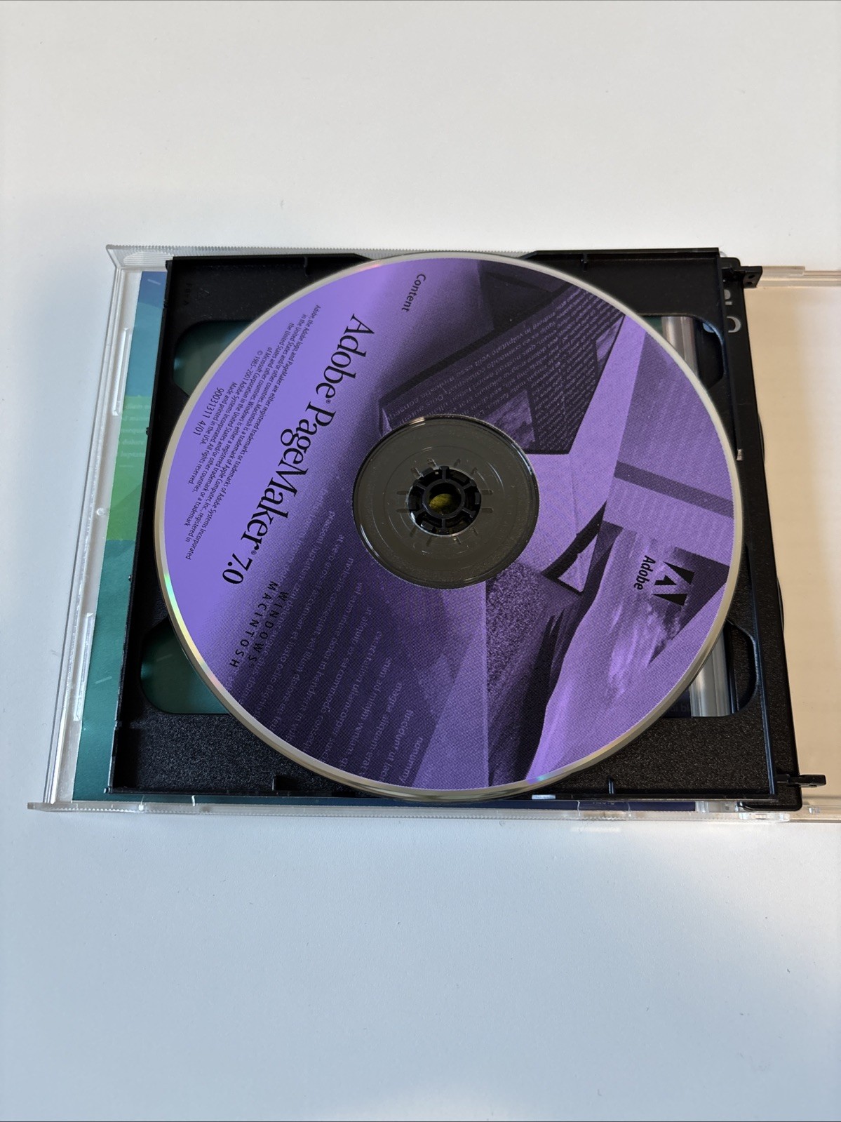 Adobe PageMaker 7.0 for Windows/Mac 2 Disc Set Windows Upgrade with Serial #