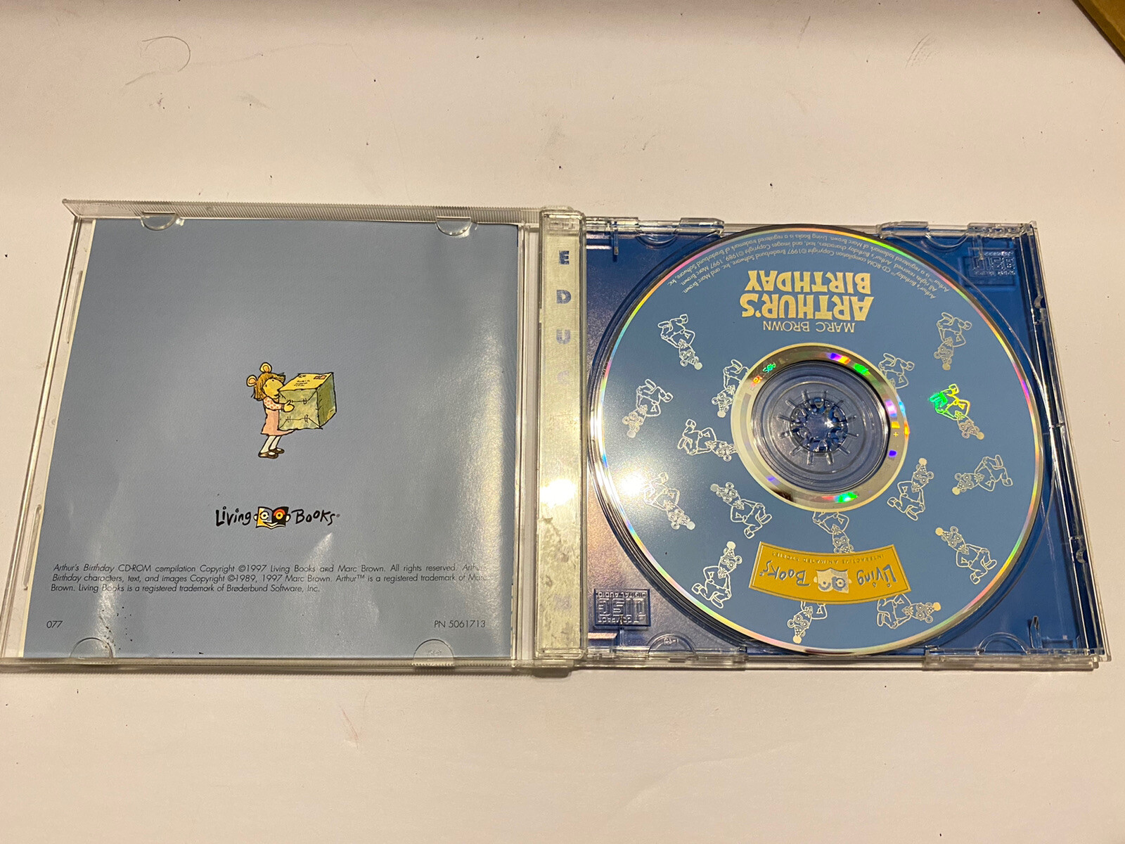 Living Books Marc Brown Arthur’s Birthday PC/Mac CDROM Broderbund 1997 Windows95