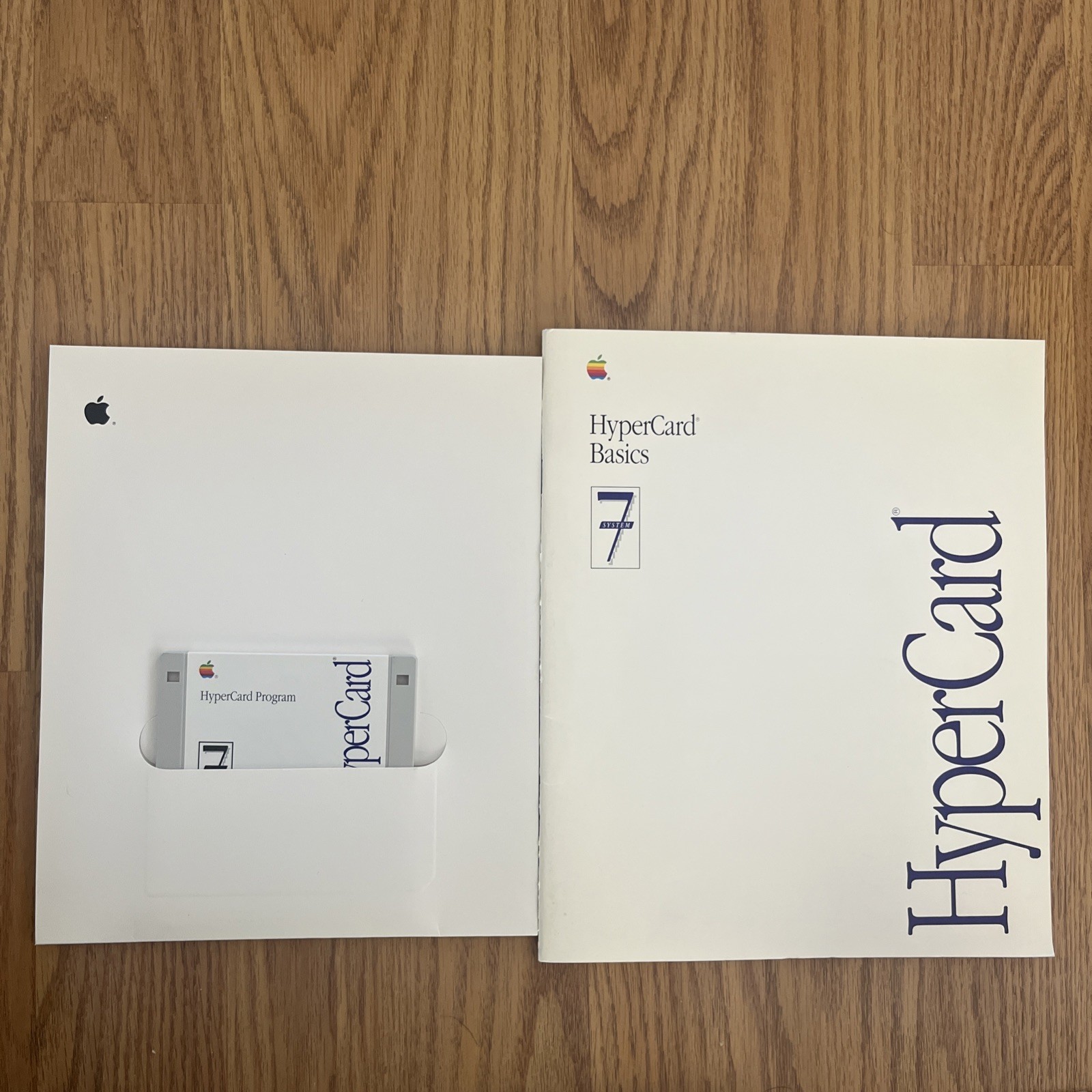 HyperCard Basics 7 – Apple Macintosh User Manual + Original Program Disk