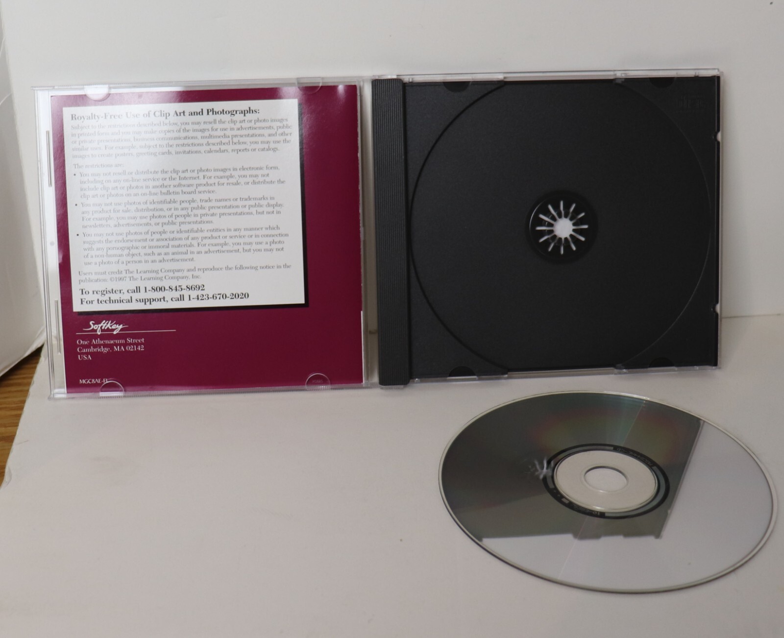 Key Mega ClipArt 50,000 (PC CD, 1997) Microsoft Windows 95 & 3.1