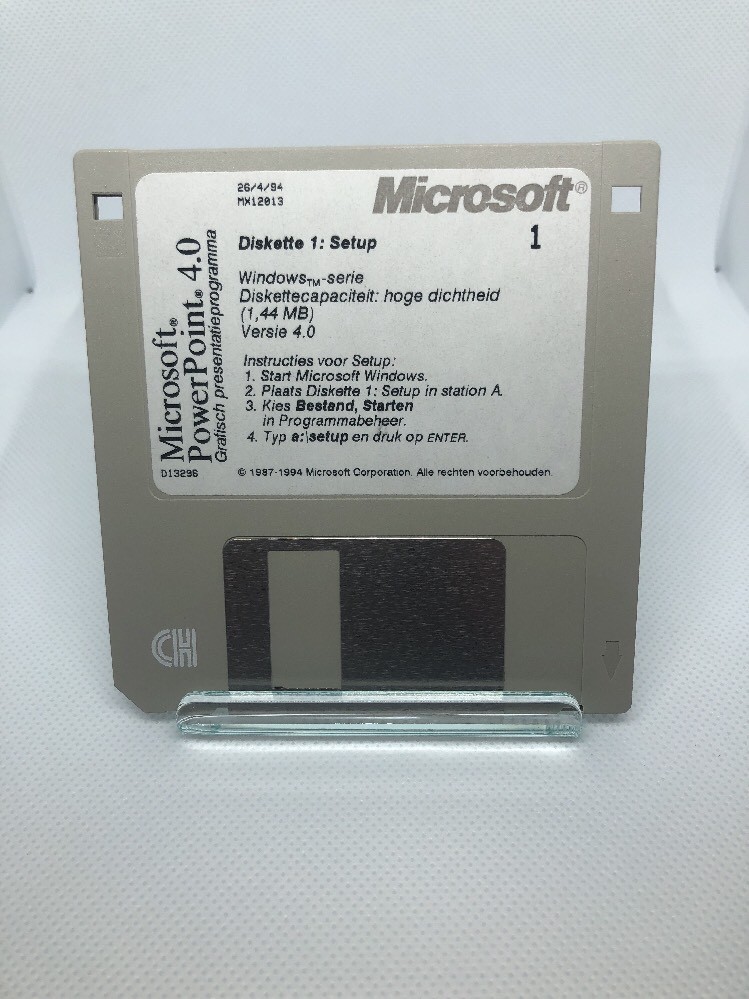 Microsoft PowerPoint v. 4.0- 11 Set 3.5″ Floppy Disks With Startup 3M DS/HS 001