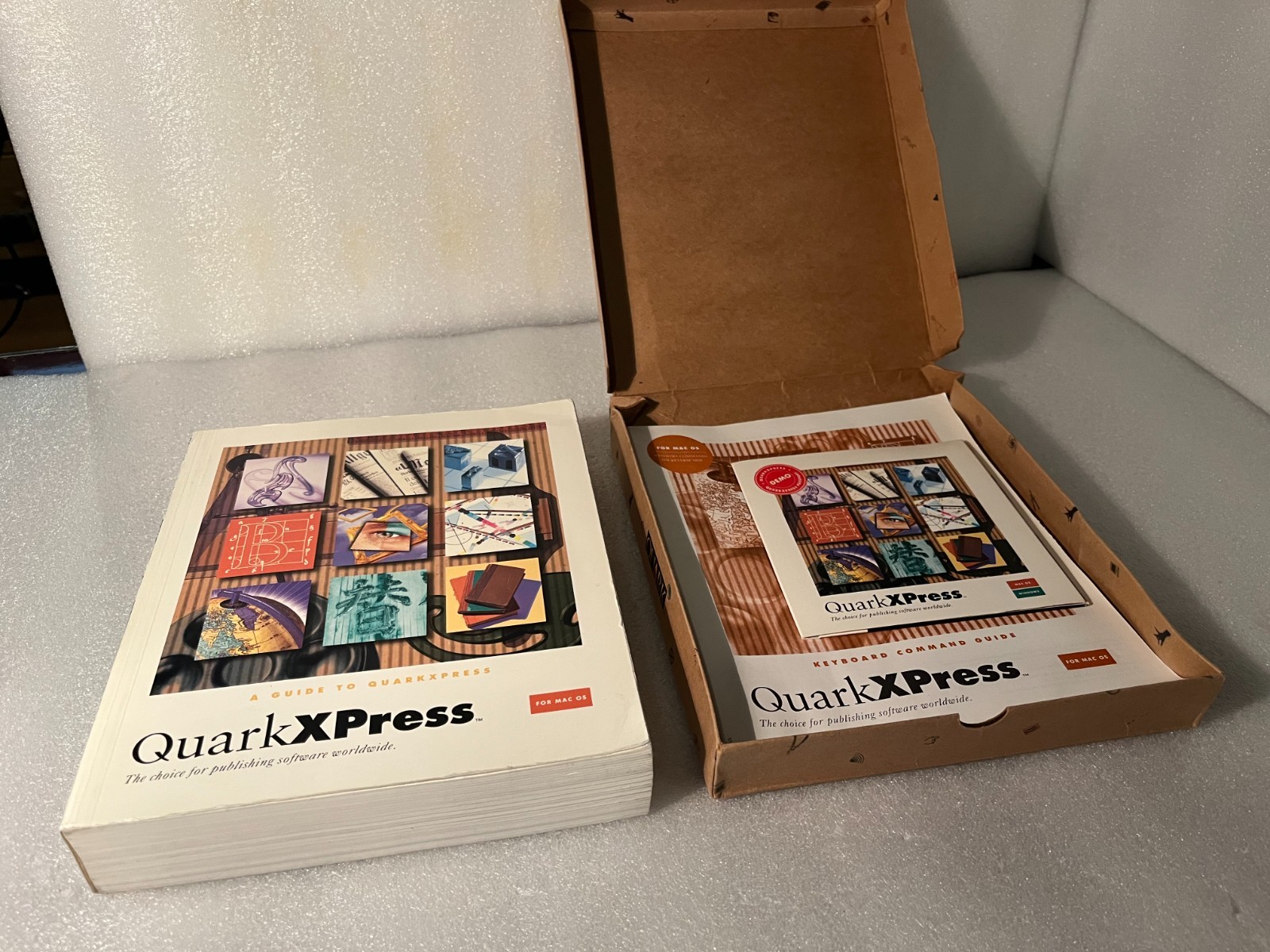 Quark XPress 4.02 Demo CD-ROM (Win & Mac), User’s Guide, and Original Booklets
