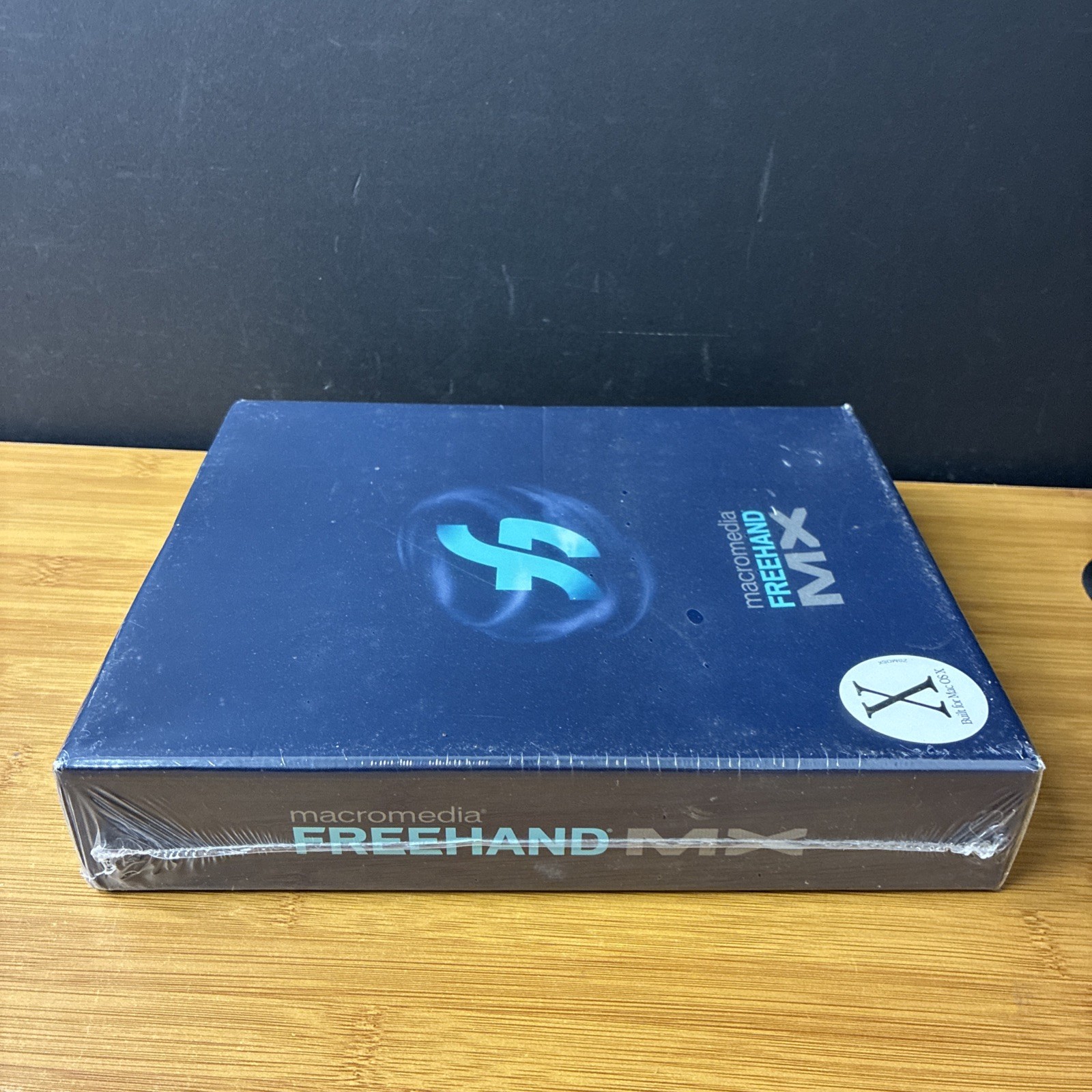 Macromedia Freehand MX Software Built for Mac OS X Version 2003 New Sealed
