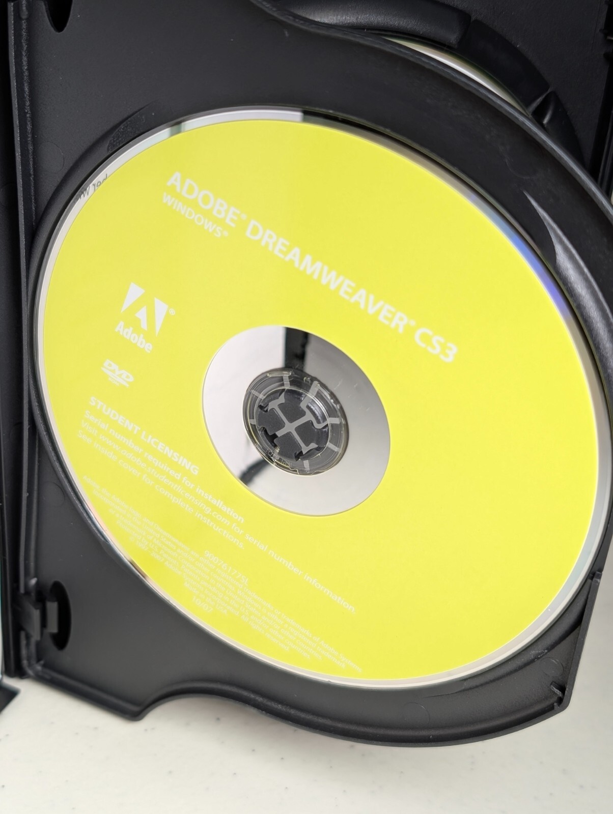 Vintage ADOBE DREAMWEAVER CS3 Student edition with product key