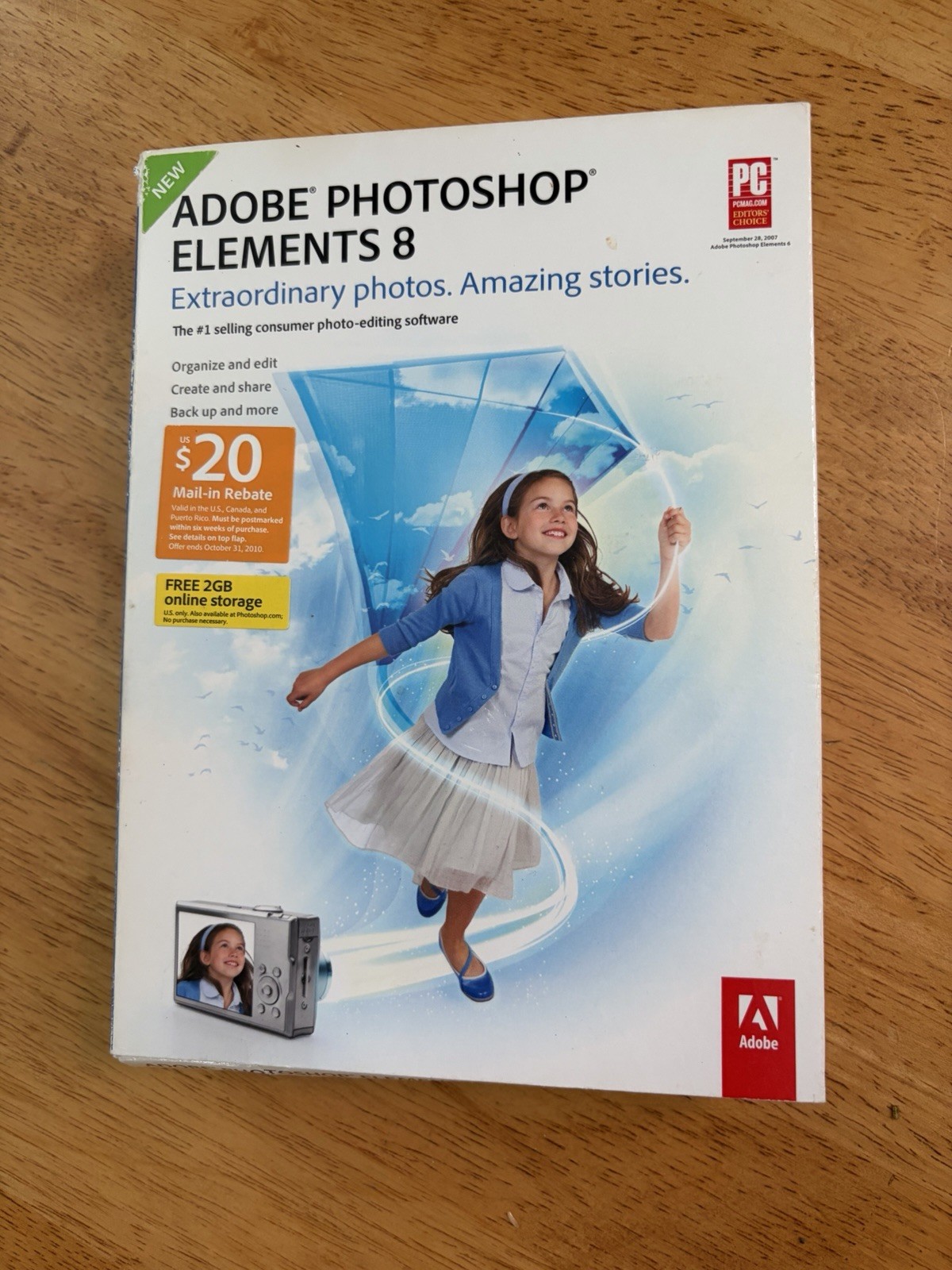 2009 Adobe Photoshop Elements 8 Software w/ Box / CD / Serial Number / Manuals