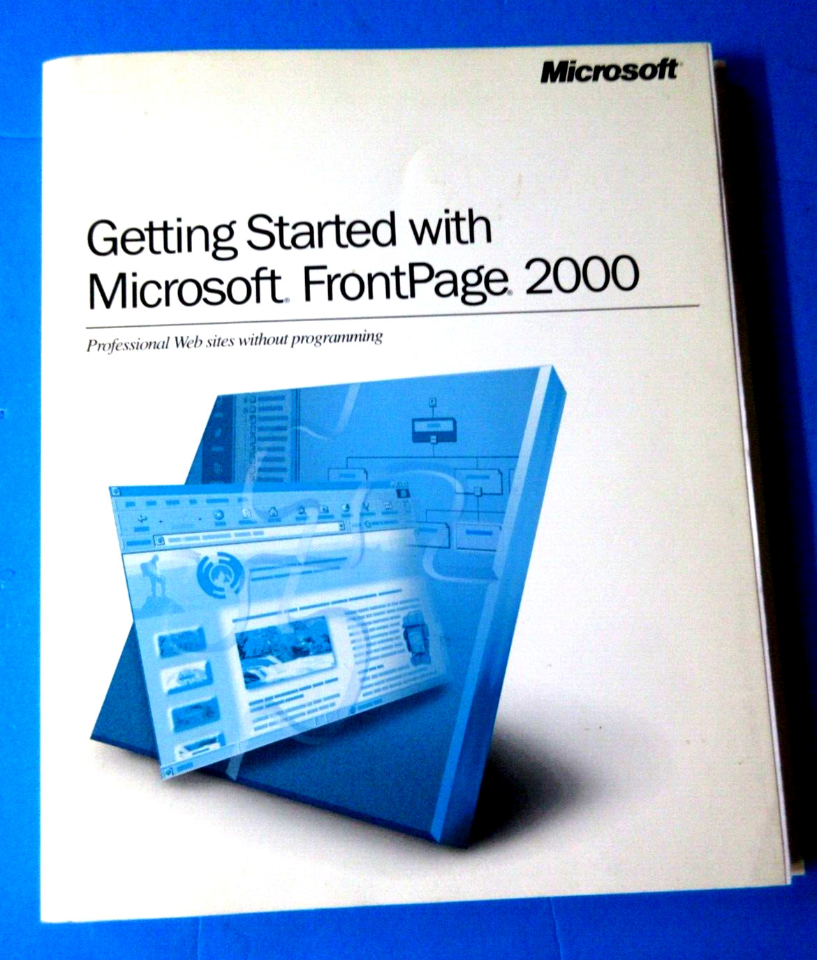 Microsoft Office FrontPage 2000 Upgrade Version w Product Key 2 CD Set and Book