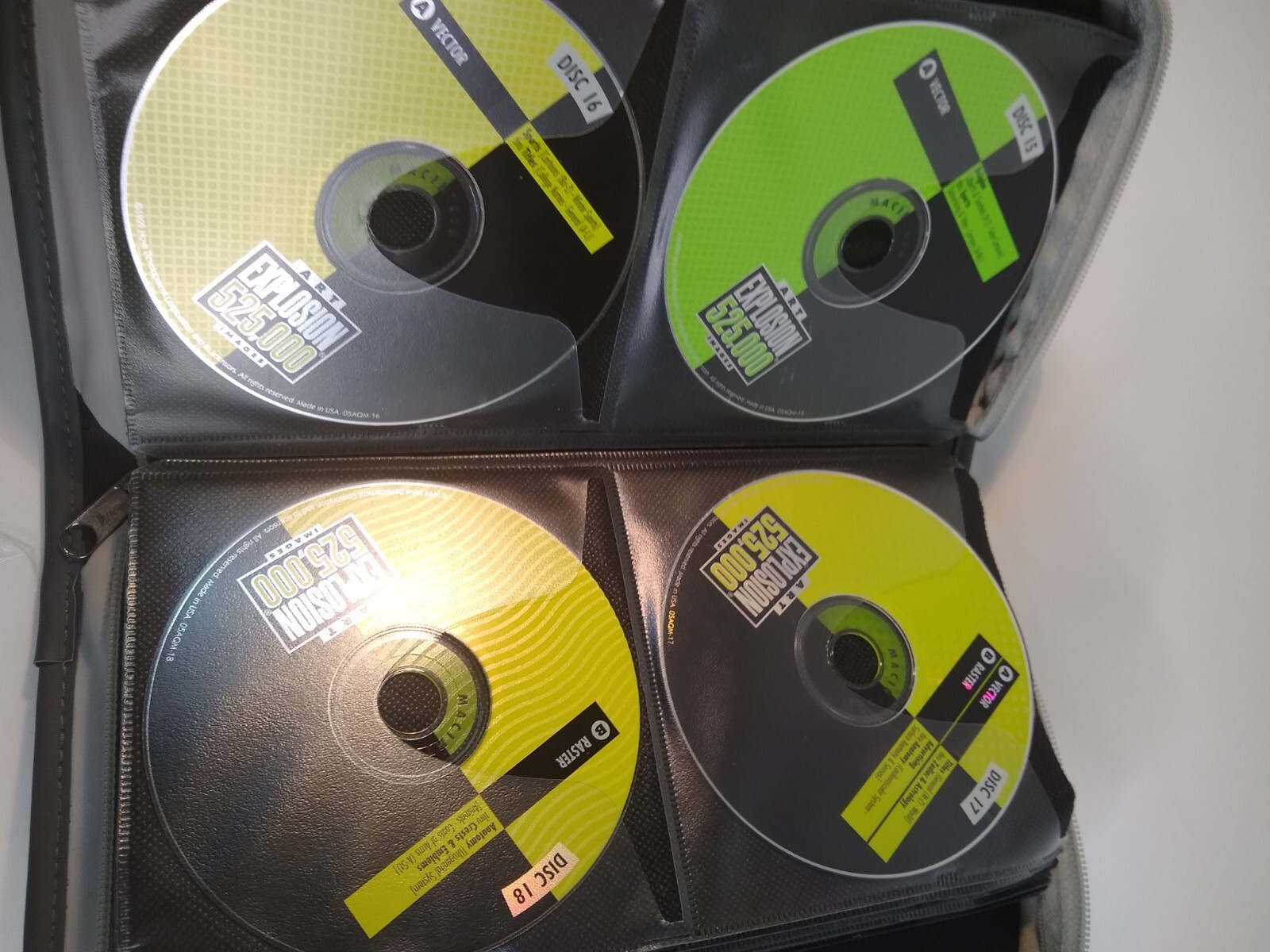 Lot Of Clip Art Explosion 525,000 Image, incredible 65,000 Pak, 250,000…