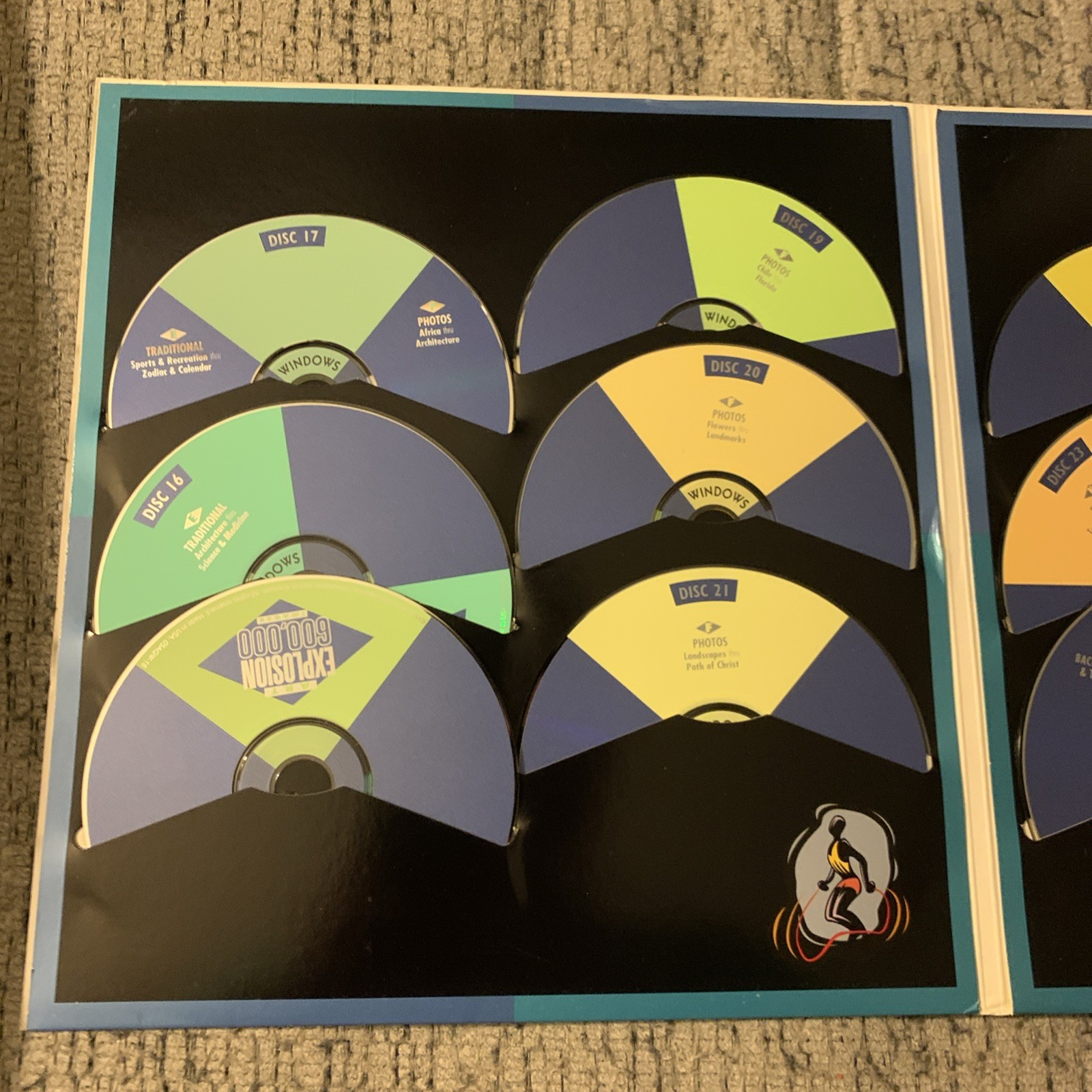 Windows ART EXPLOSION 600,000 Images Nova Clip Art 29 Discs ONLY. ALL DISC THERE
