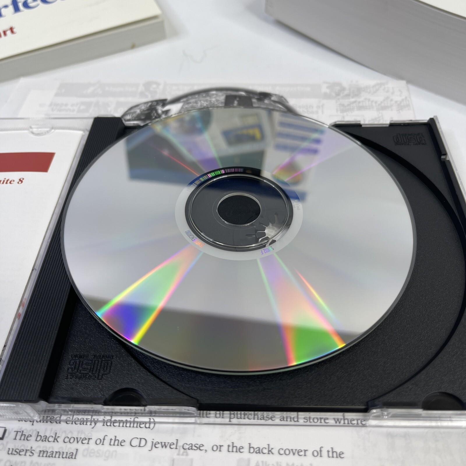 Corel WordPerfect Suite 8 Standard