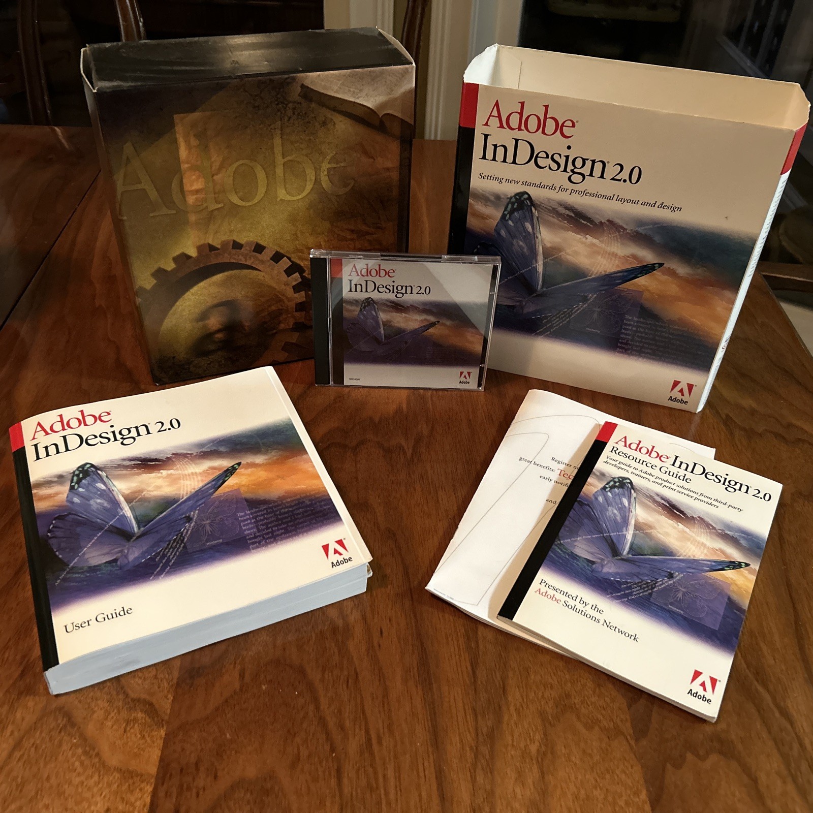 Adobe In design 2.0 For Macintosh Mac With Serial Numbers Complete Set In Box