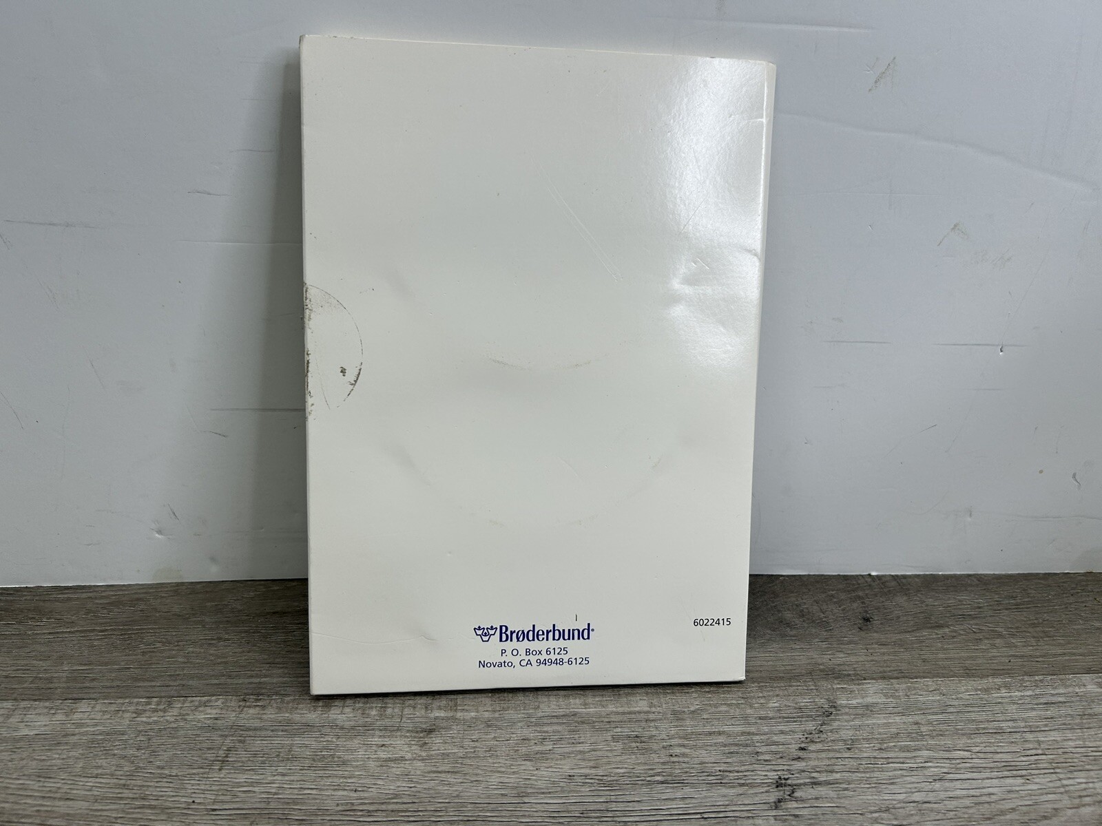 Broderbund Vintage ClickArt 200,000 Collection on 14 CDs (1997)