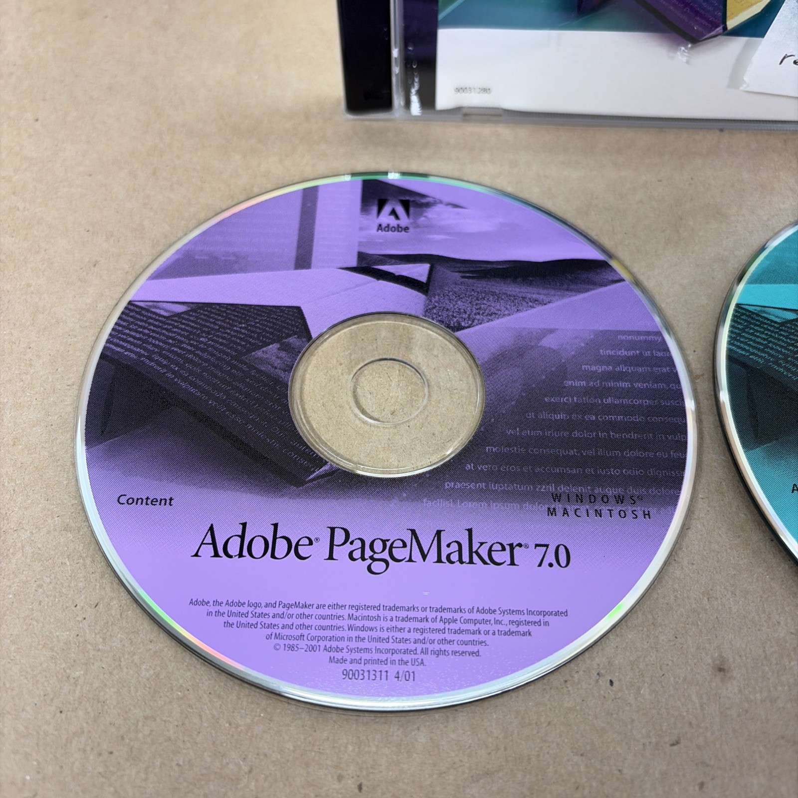 Adobe PageMaker 7.0 for Windows/Mac 2 CD Set Windows Upgrade with Key READ