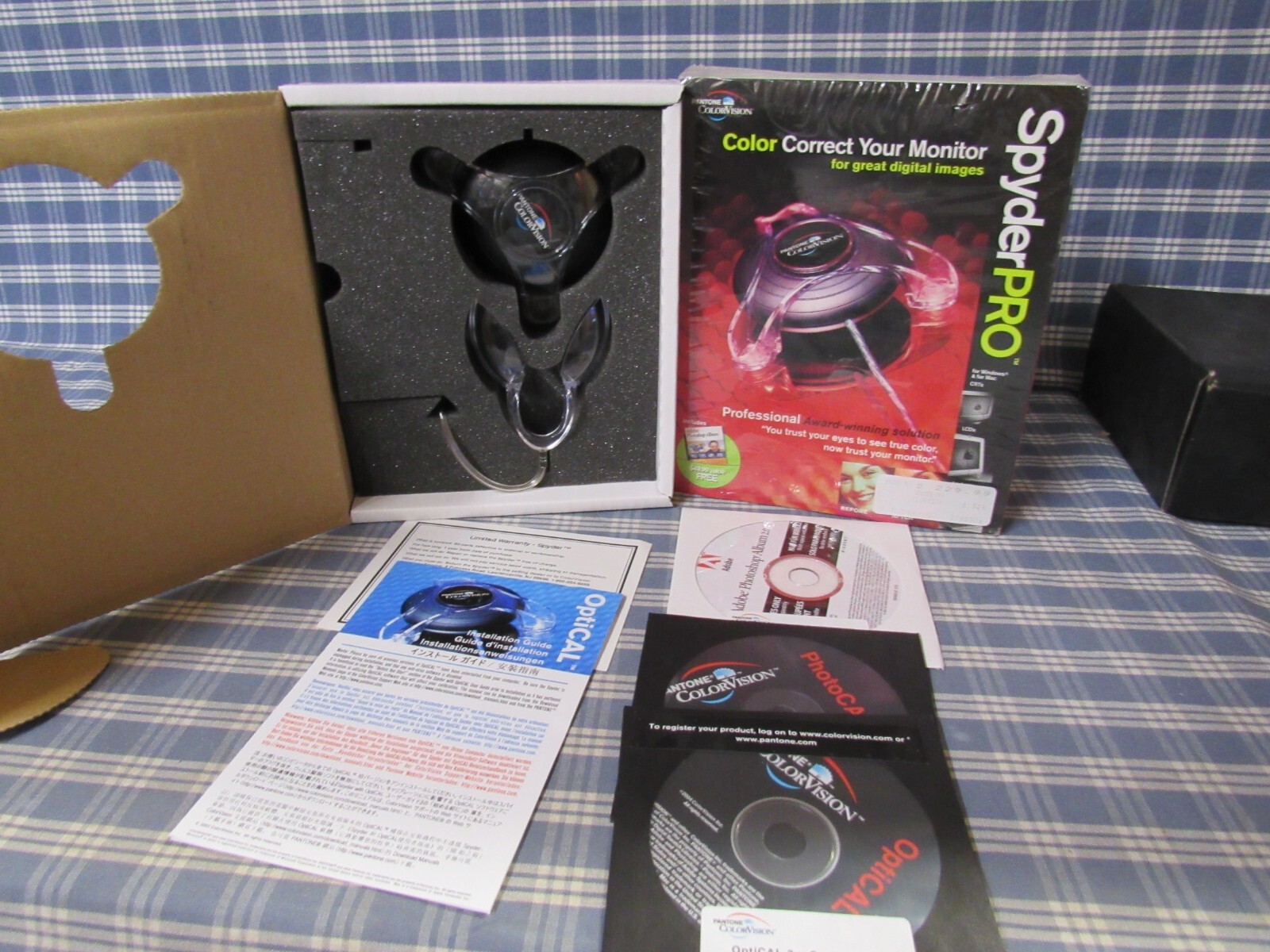 Pantone ColorVision Spyder Pro Install Software. (Excellent) FAST FREE SHIPPING.