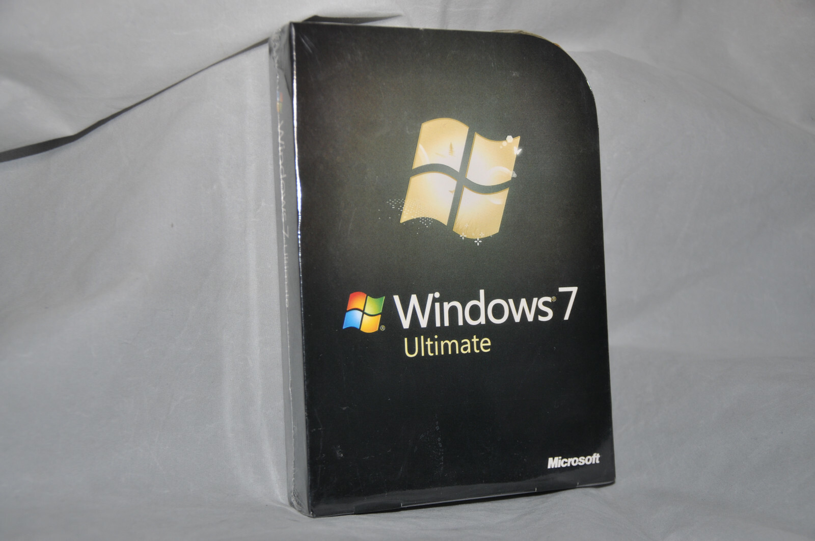 Microsoft Windows 7 Ultimate SKU-GLC-00181 Full Retail Sealed Box 32&64-bit DVD