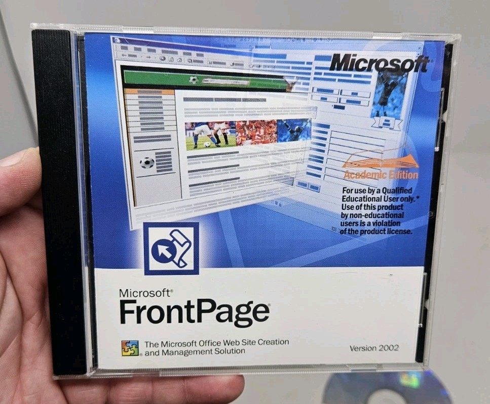 Microsoft FrontPage Version 2002 Web Site Creation & Management Solution CD-ROM