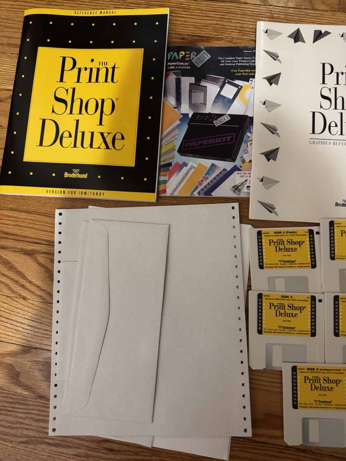 The Print Shop Deluxe 1992 IBM Tandy 5 Disk Set w Manuals Vintage / Untested A3