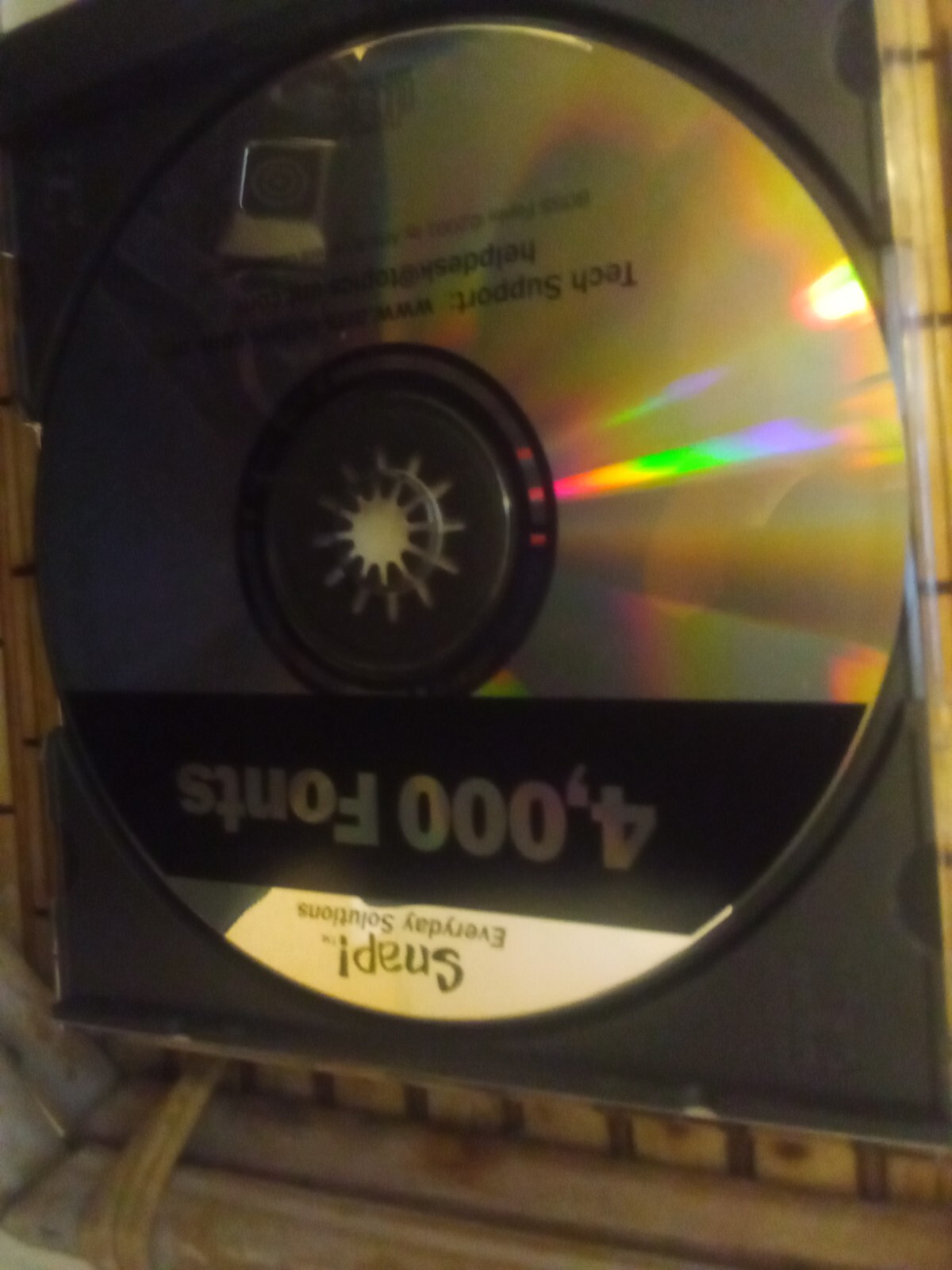 Snap! Everyday Solutions 4,000 4000 Fonts CD for Windows 95 / 98