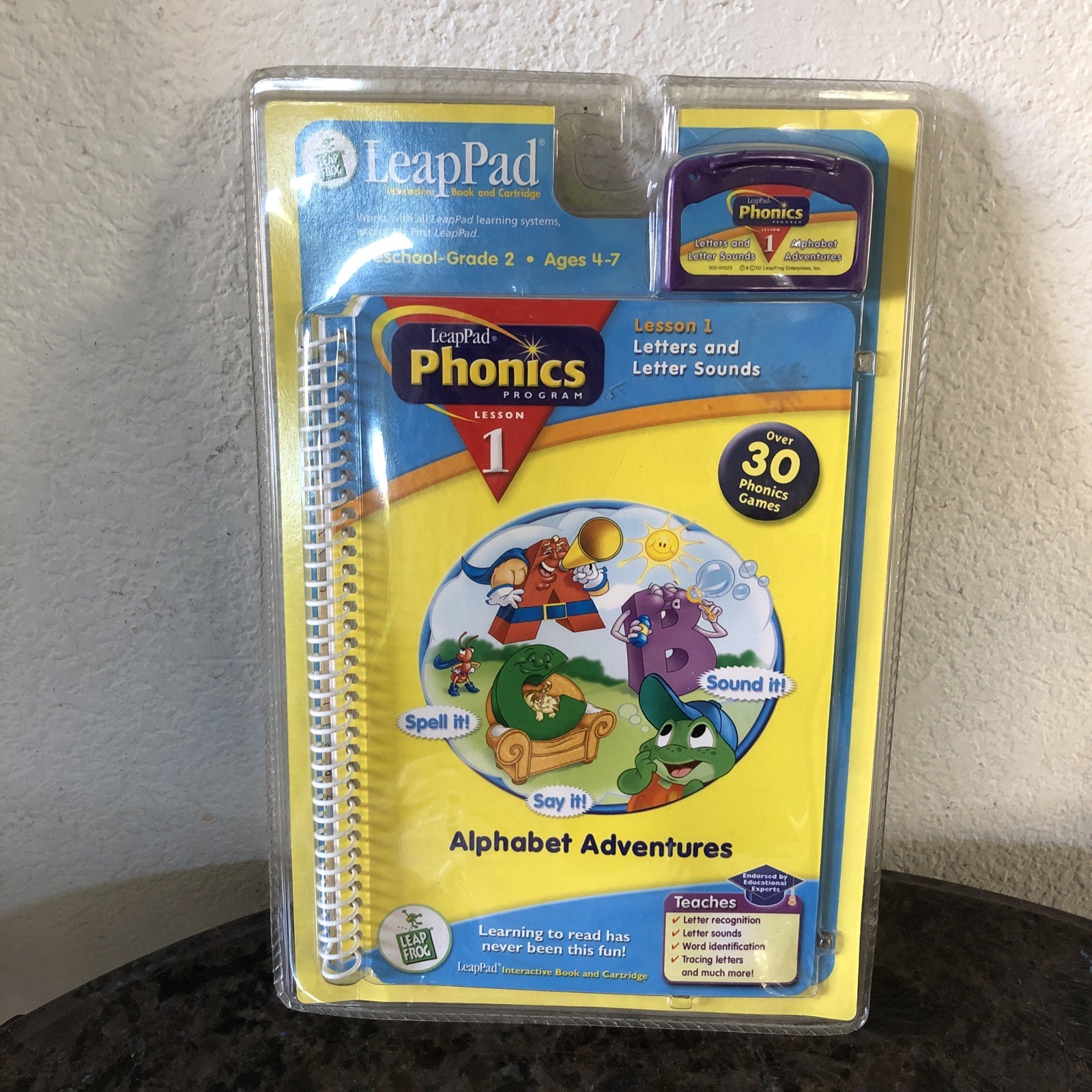 LeapPad Phonics Book 1 Alphabet Adventures NEW/Sealed Leap Frog Book & Cartridge