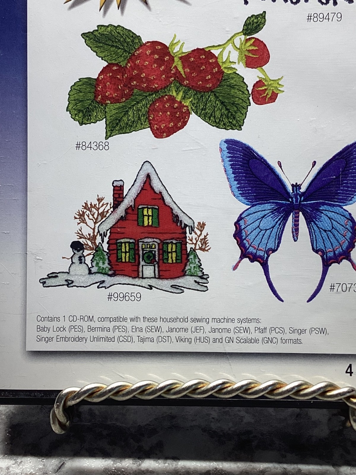 Amazing Designs: Embroidery Solutions (PC CD-ROM 2002) AD-PROMO4 Software Demo +