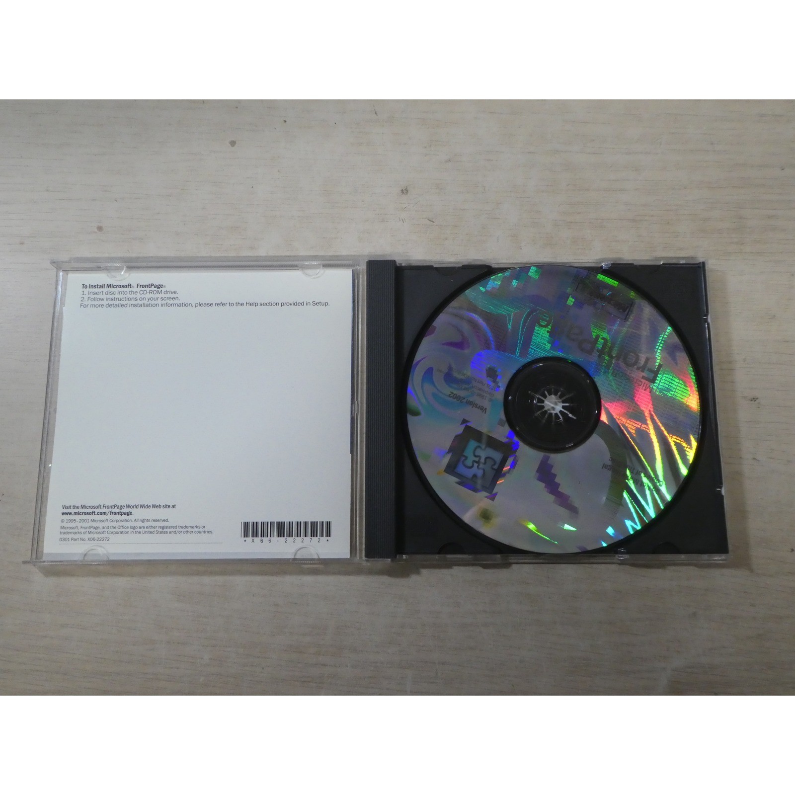 Microsoft FrontPage Version 2002 Web Site Creation Software CD-ROM X06-22272
