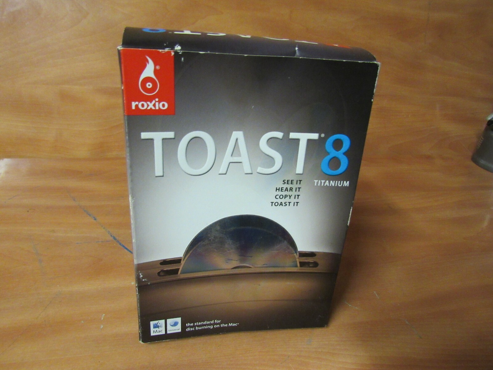 Roxio Toast 8 Titanium for MAC. New Sealed In Distressed Box. FAST FREE SHIPPING