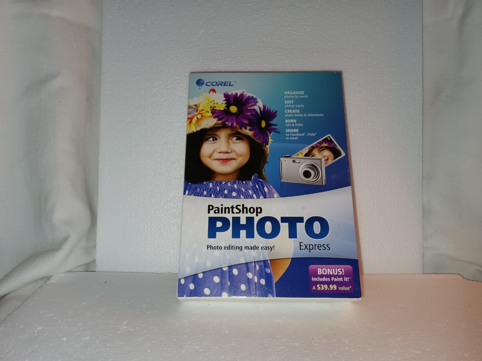 2011 Corel PaintShop Photo Express & Paint It For Windows 7 also XP & Vista