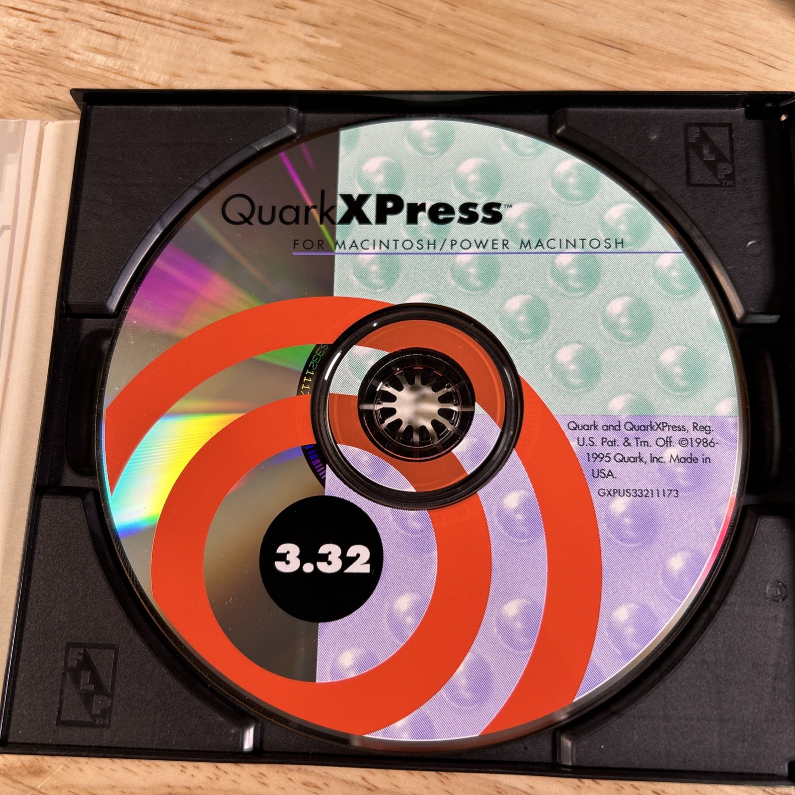 QUARKXPRESS 3.32 MACINTOSH CD POWERMAC VINTAGE APPLE MARKETING MAC